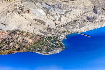 Di Lipari Pomice Quarryisole Eolie Sicilia - Fotografie stock e altre  immagini di Abbandonato - Abbandonato, Acqua, Affari finanza e industria -  iStock