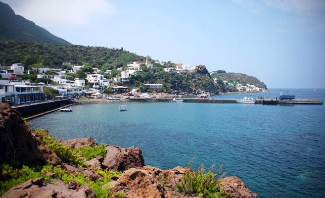 Panarea San Pietro - Via san Pietro nell'Isola di Panarea